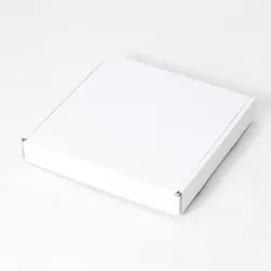 つなぎ（サロペット・オーバーオール）梱包用ダンボール箱 | 295×295×45mmでN式額縁タイプの箱