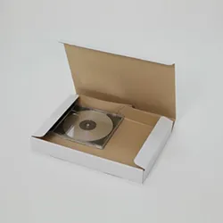 ネックマウント（カメラホルダー）梱包用ダンボール箱 | 263×178×33mmでN式差込タイプの箱