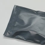 耐熱・防水、粘着テープ付きのメール便対応ビニール袋(B5サイズ) 5