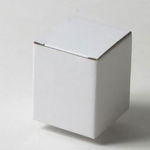 ショットグラス梱包用ダンボール箱 | 55×55×64mmでB式底組タイプの箱 1