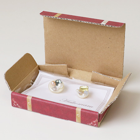 【名刺サイズ】小型ダンボール(宝箱デザイン/赤)-3