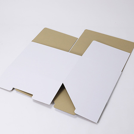 【A3サイズ対応】ギフト用ダンボール箱 440×320×300(白)-4