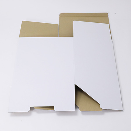 【B4サイズ対応】ギフト用ダンボール箱 380×280×400(白)-4